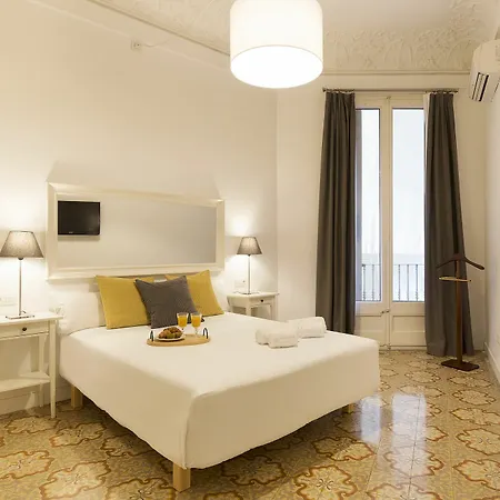Fira Luxury Nextdoor Apartmán *