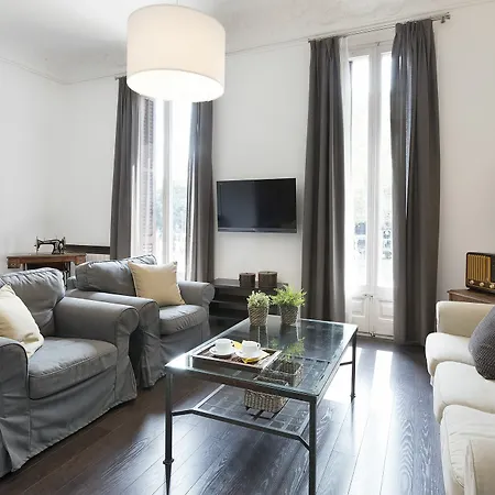 Fira Luxury Nextdoor